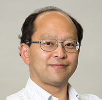 前田 惠一 教授